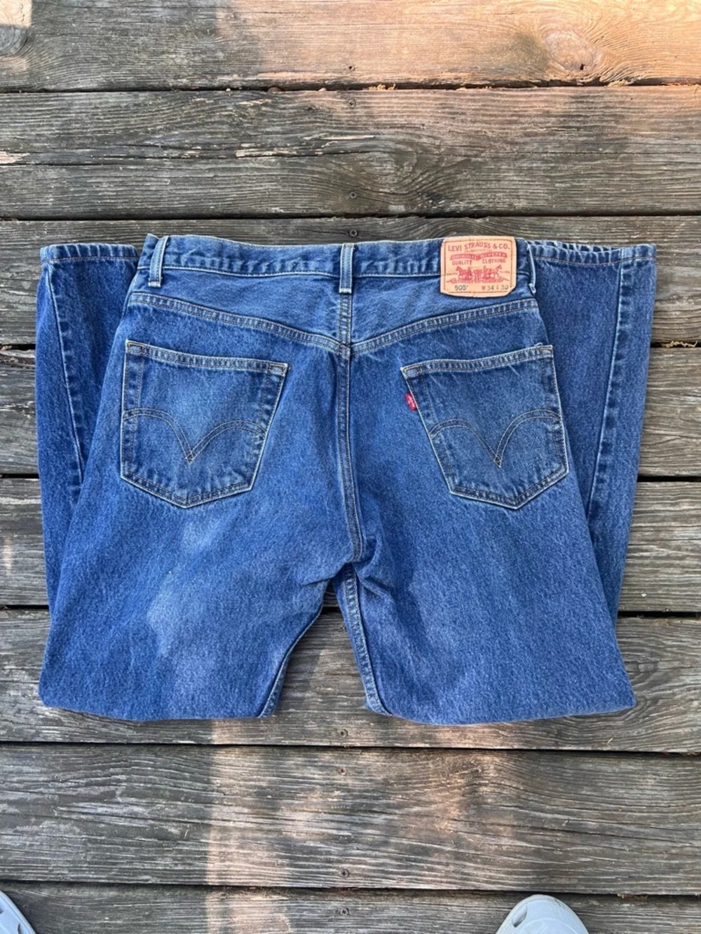 Levi's  505 Men's Blue Denim Jeans - Classic Straight Fit
